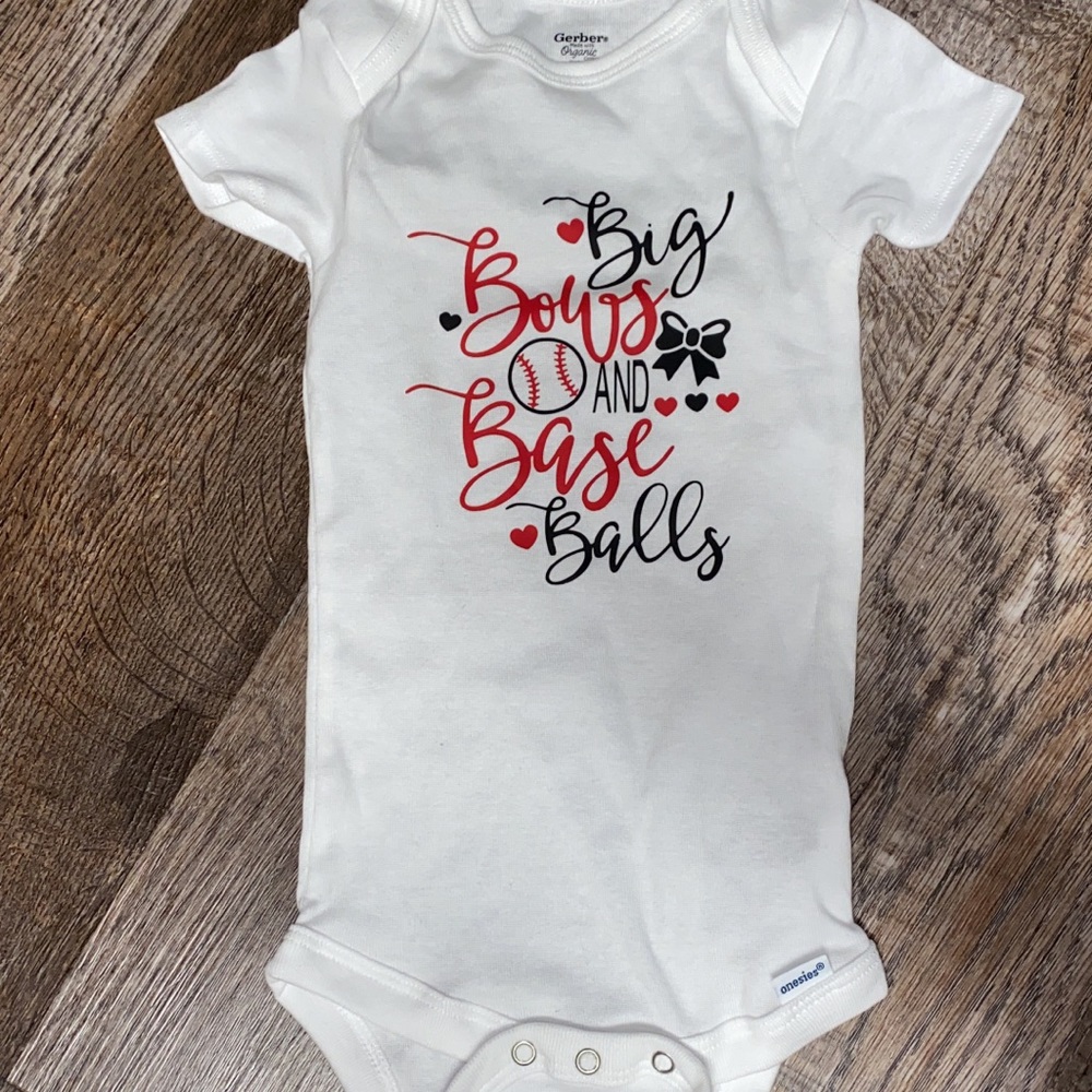 COPY - Big bows & baseball